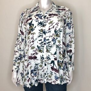 Chelsea & Theodore Long Sleeved Hi-Low Tiered Top
